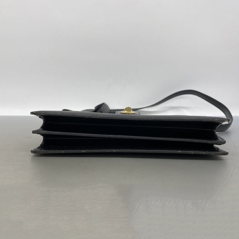 【6ie6973】ルイヴィトン ショルダーバッグ エピ カプチン M52342 ノワール【中古】レディース