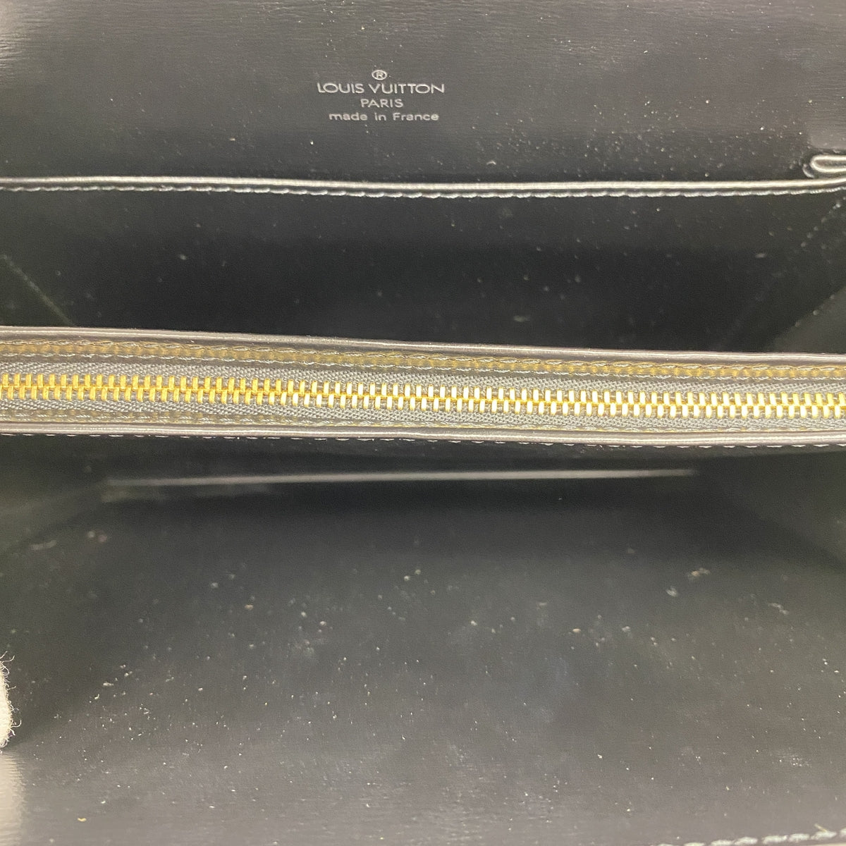 【6ie6973】ルイヴィトン ショルダーバッグ エピ カプチン M52342 ノワール【中古】レディース