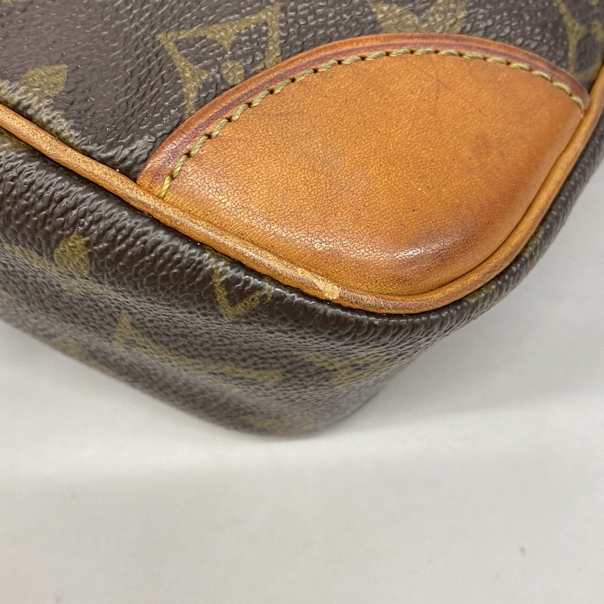 【6ie6982】ルイヴィトン クラッチバッグ モノグラム コンピエーニュ28 M51845 ブラウン【中古】メンズ