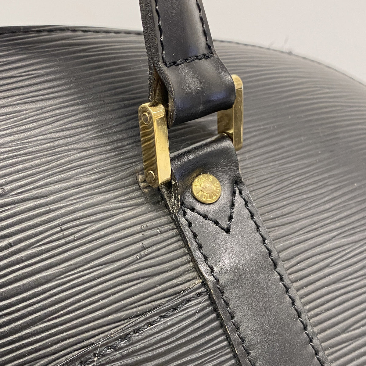 【6ie6984】ルイヴィトン ショルダーバッグ エピ ソルフェリーノ45 M42862 ノワール【中古】メンズ レディース ユニセックス