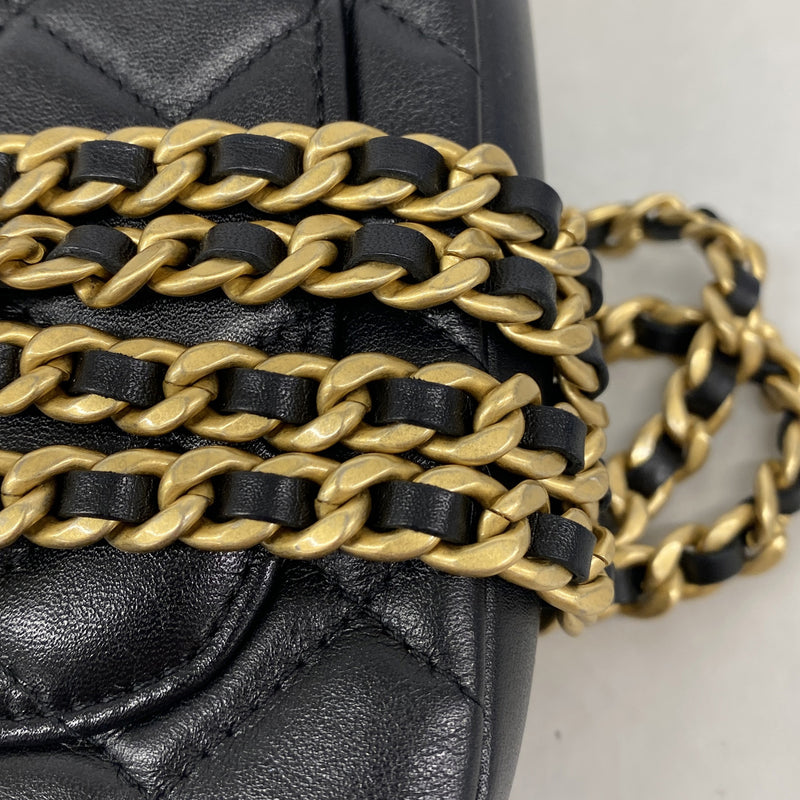 【6ie6988】シャネル ショルダーバッグ マトラッセ チェーンショルダー ラムスキン ブラック ゴールド金具【中古】レディース