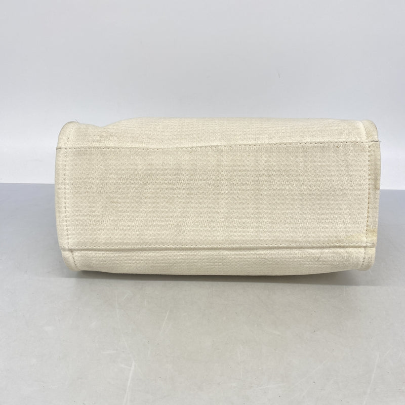 【6ie6989】シャネル チェーントート ドーヴィル キャンバス ホワイト シャンパンゴールド金具 2wayバッグ【中古】レディース