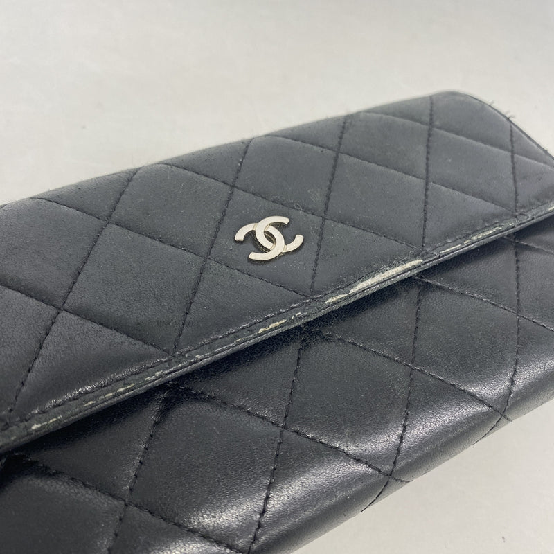 【6ie6990】シャネル 長財布 マトラッセ ラムスキン ブラック シルバー金具【中古】レディース