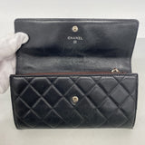 【6ie6990】シャネル 長財布 マトラッセ ラムスキン ブラック シルバー金具【中古】レディース