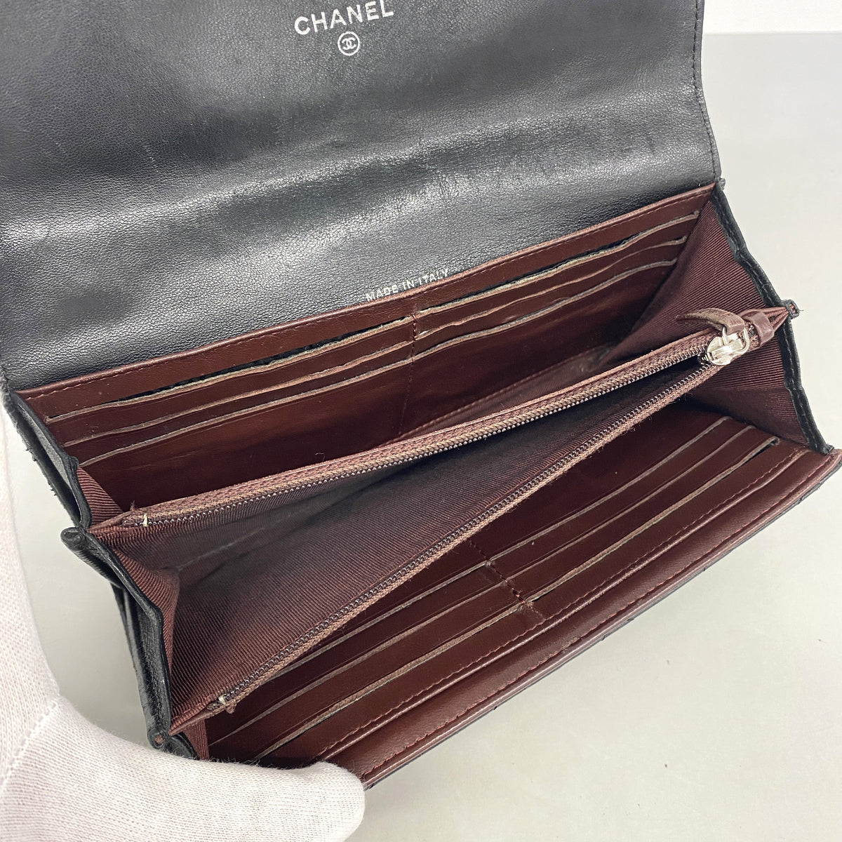 【6ie6990】シャネル 長財布 マトラッセ ラムスキン ブラック シルバー金具【中古】レディース