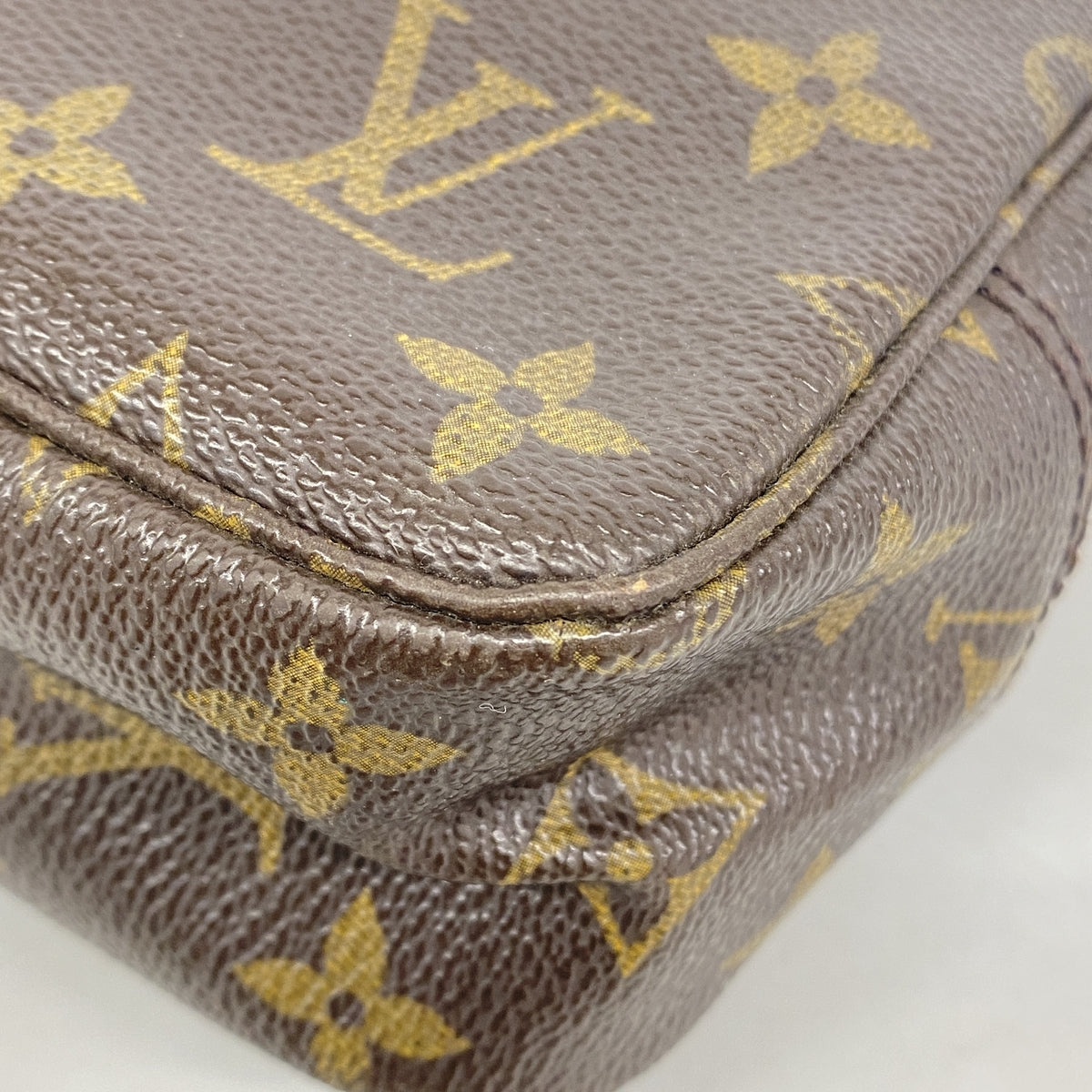 【6ie6994】ルイヴィトン ポーチ モノグラム トゥルーストワレット23 M47524 ブラウン【中古】レディース