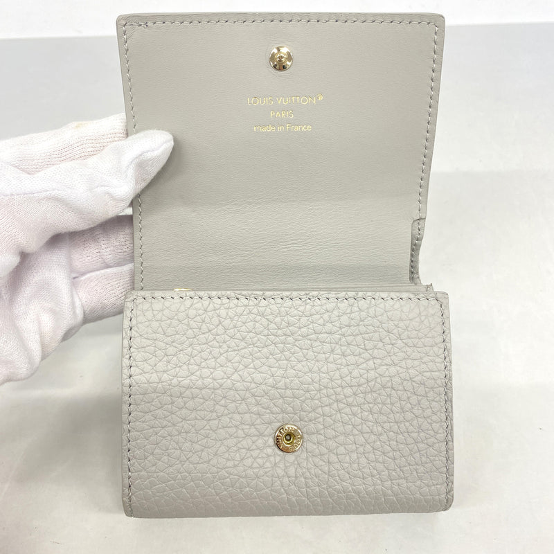 【6ie6996】ルイヴィトン 財布 トリヨン ポルトフォイユカプシーヌタイニー M12406 フリントグレー【中古】レディース