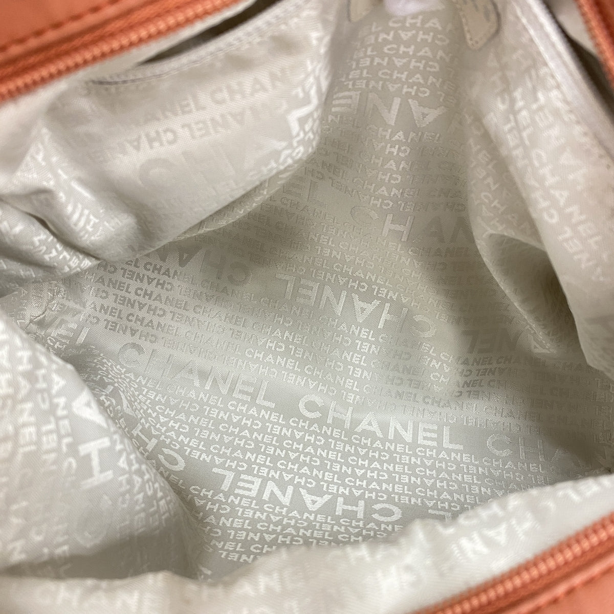 【6ie7021】シャネル ショルダーバッグ マトラッセ チェーンショルダー ラムスキン ピンクオレンジ シルバー金具【中古】レディース