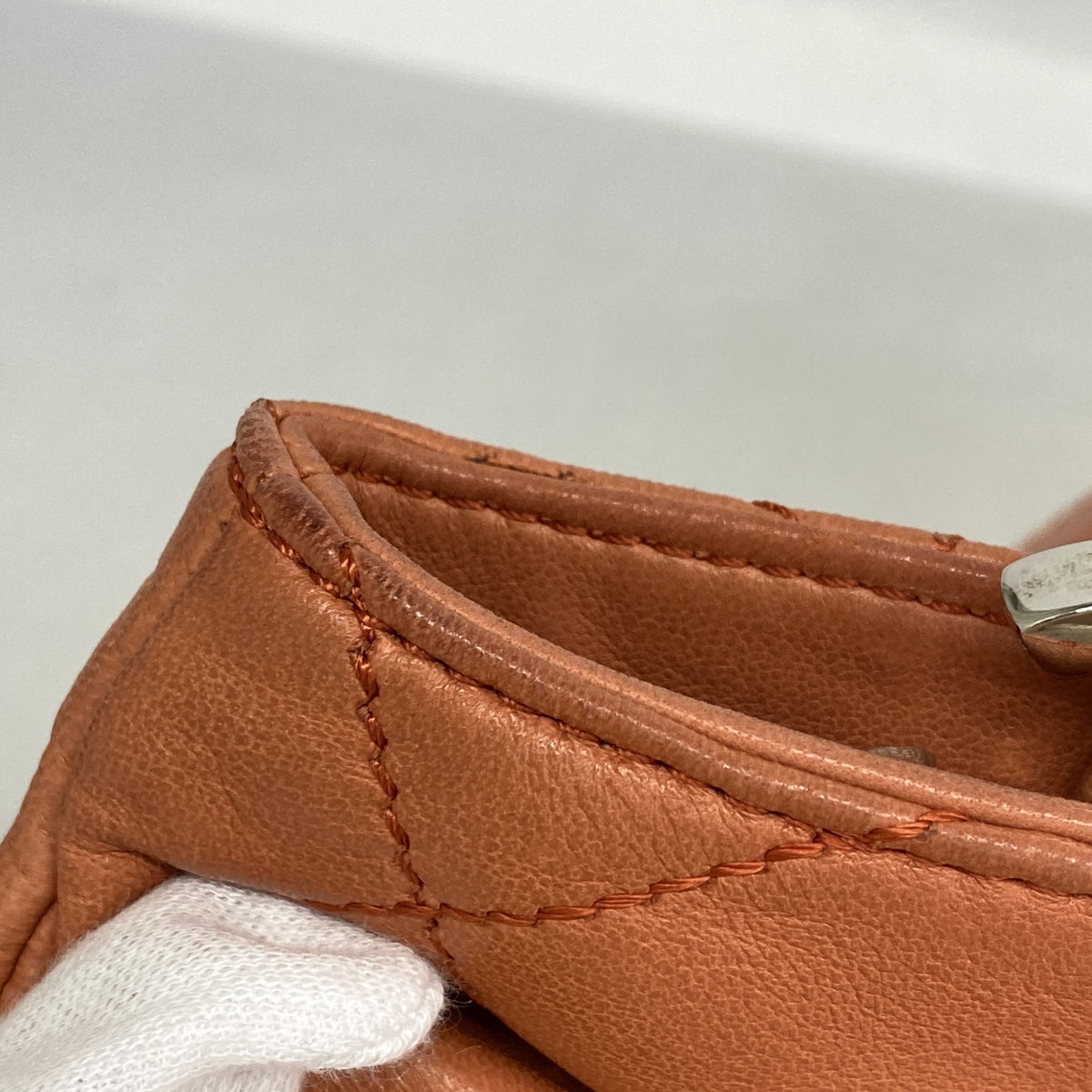 【6ie7021】シャネル ショルダーバッグ マトラッセ チェーンショルダー ラムスキン ピンクオレンジ シルバー金具【中古】レディース