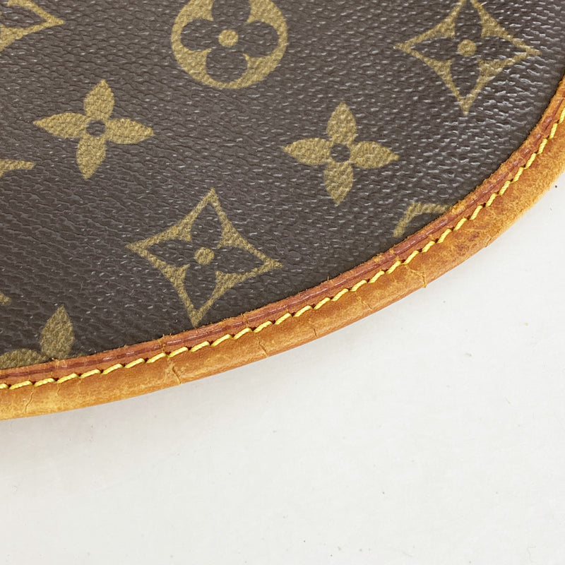【6ie7023】ルイヴィトン ショルダーバッグ モノグラム ソミュール30 M42256 ブラウン【中古】レディース