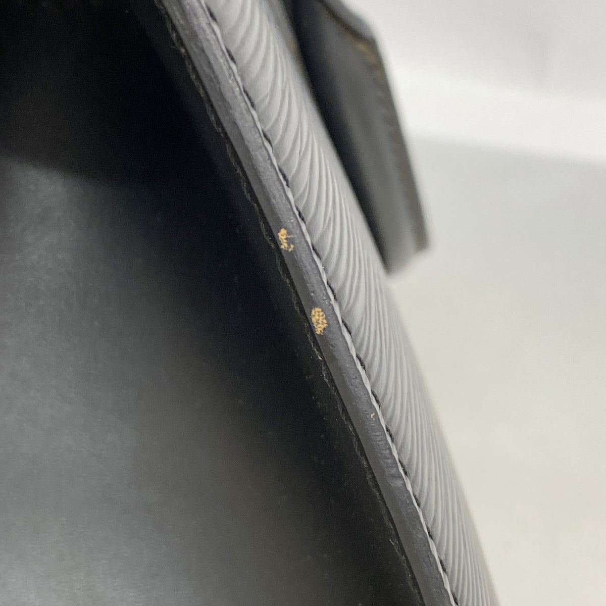 【6ie7045】ルイヴィトン ハンドバッグ エピ サックトリアングル M52092 ノワール【中古】レディース