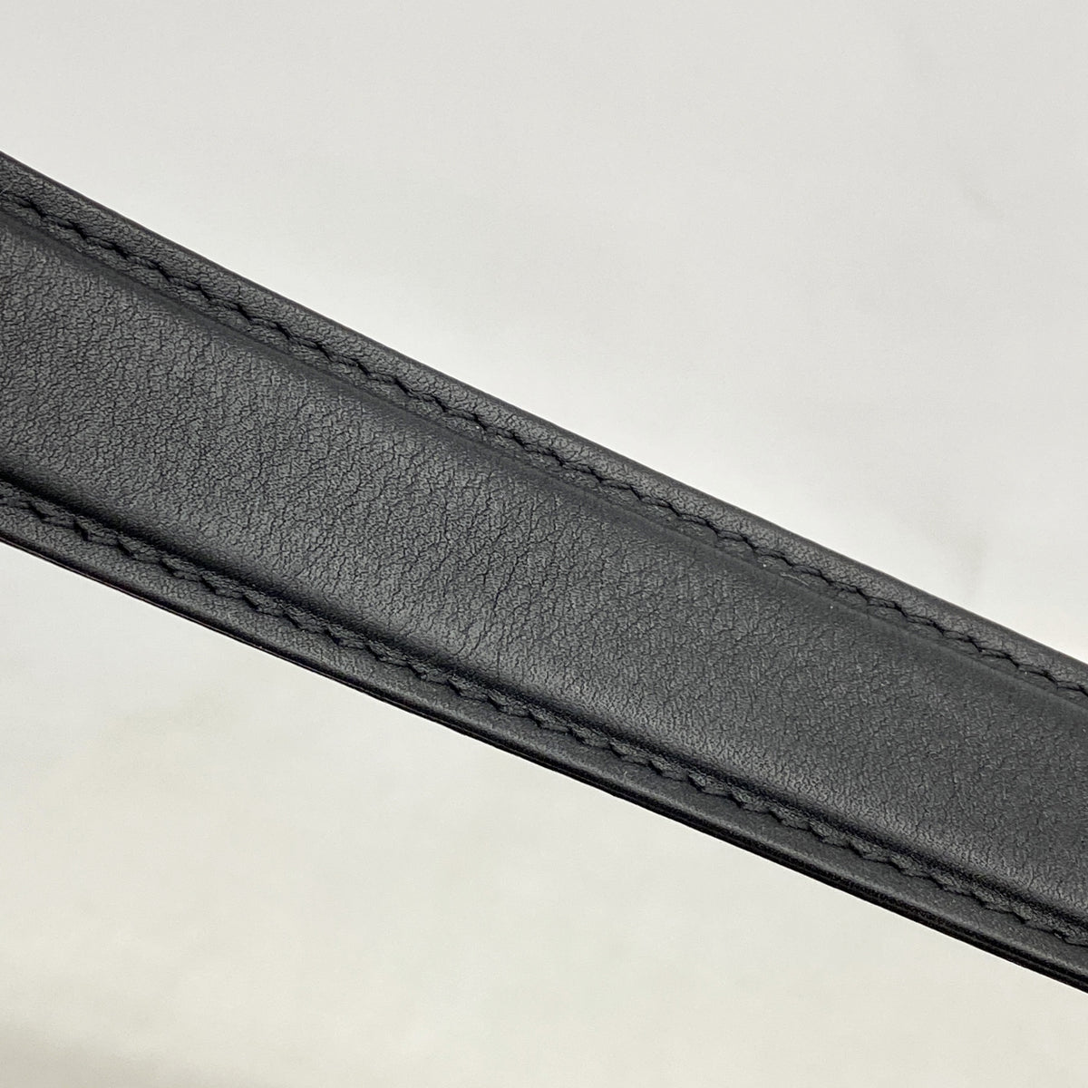 【6ie7061】シャネル ショルダーバッグ マトラッセ チェーンショルダー キャビアスキン ブラック ゴールド金具【中古】レディース