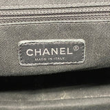 【6ie7083】シャネル ショルダーバッグ マトラッセ チェーンショルダー キャビアスキン ブラック シルバー金具【中古】レディース