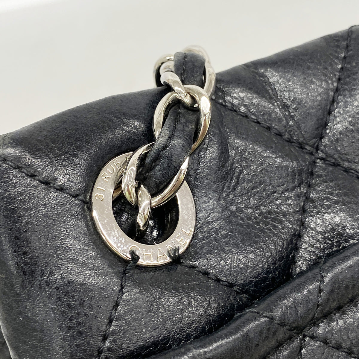 【6ie7083】シャネル ショルダーバッグ マトラッセ チェーンショルダー キャビアスキン ブラック シルバー金具【中古】レディース