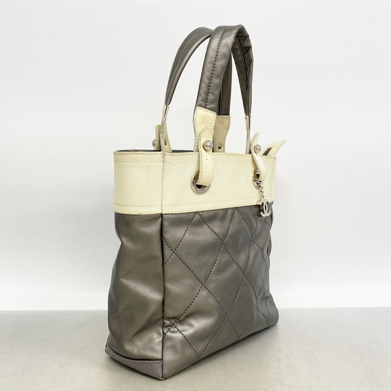 【6ie7092】シャネル トートバッグ パリビアリッツ キャンバス シルバー アイボリー シルバー金具【中古】レディース