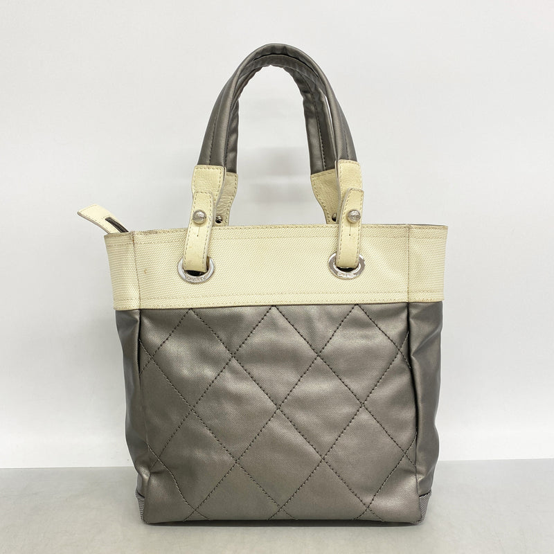 【6ie7092】シャネル トートバッグ パリビアリッツ キャンバス シルバー アイボリー シルバー金具【中古】レディース