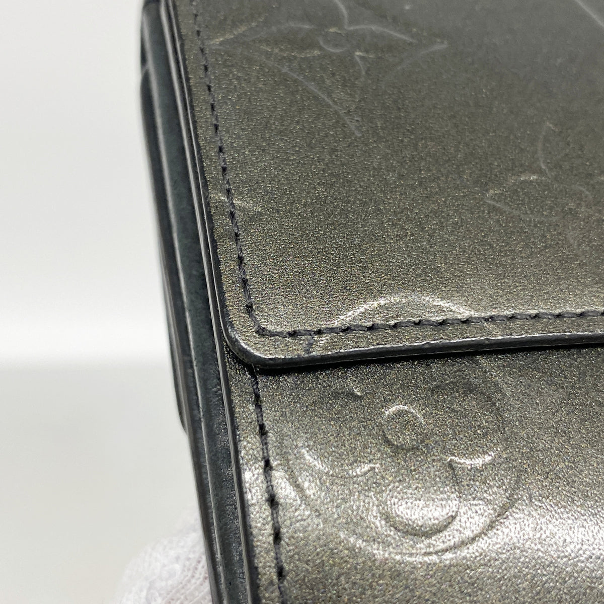 【6ie7109】ルイヴィトン 財布 モノグラム・マット ポルトモネビエカルトクレディ M65112 ノワール【中古】レディース