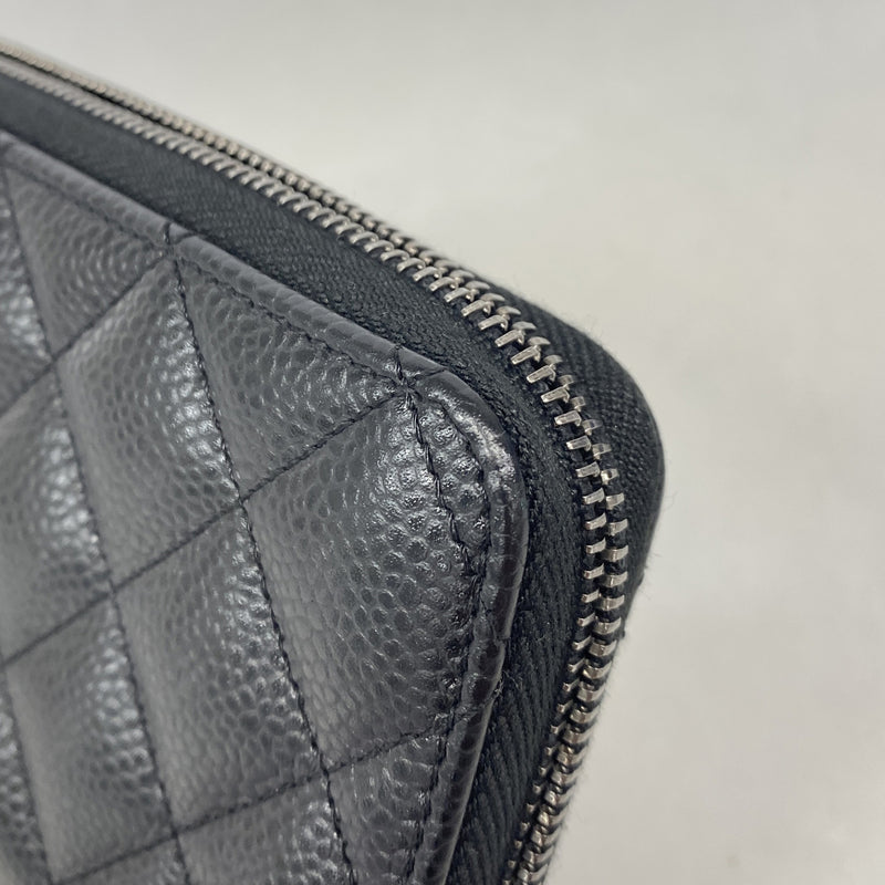 【6ie7110】シャネル 財布 マトラッセ キャビアスキン ブラック シルバー金具【中古】レディース