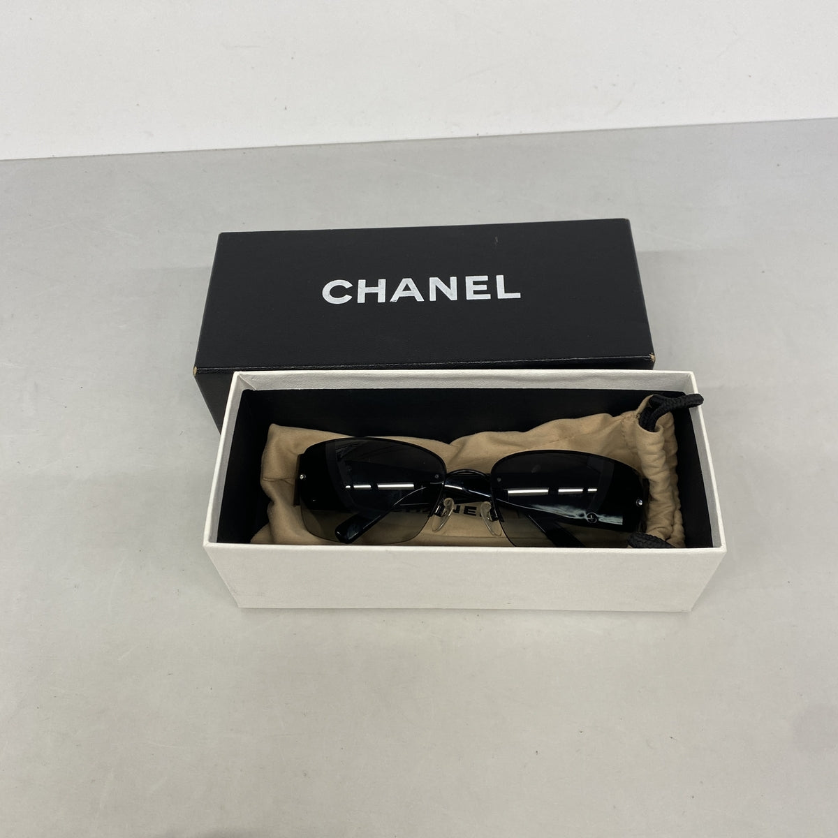 【6ie7111】シャネル サングラス 4117-B ブラック シルバー金具【中古】レディース