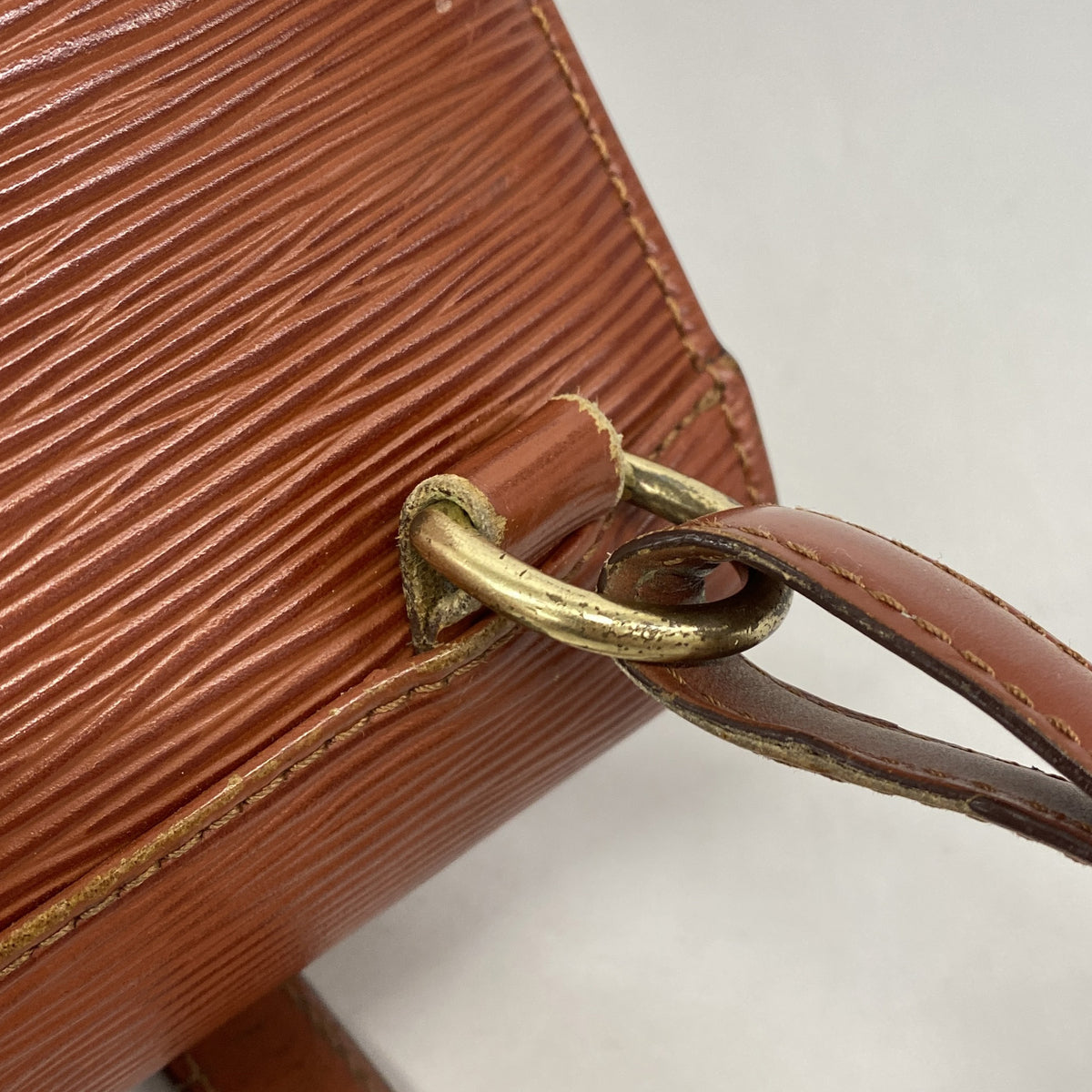 【6ie7116】ルイヴィトン リュック・デイパック エピ マビヨン M52233 ケニアブラウン【中古】レディース