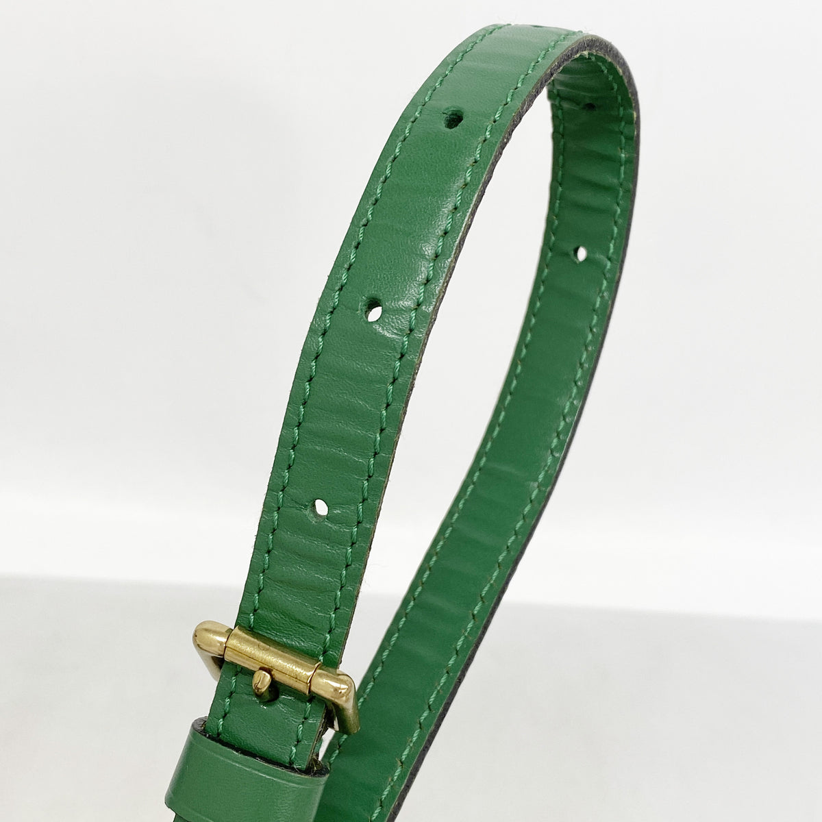 【6ie7123】ルイヴィトン ショルダーバッグ エピ ミニサンクルー M52214 ボルネオグリーン【中古】レディース