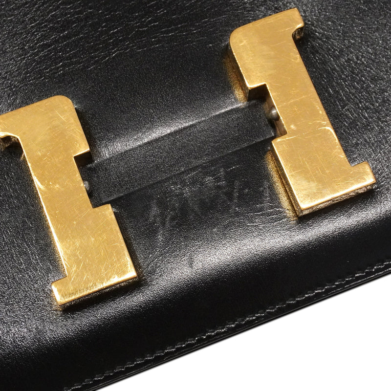 【6ie7133】エルメス ショルダーバッグ コンスタンス23 ボックスカーフ ブラック ゴールド金具 〇P刻印【中古】レディース