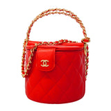 【6ie7136】シャネル バニティバッグ マトラッセ チェーンショルダー ラムスキン レッド ゴールド金具【中古】レディース