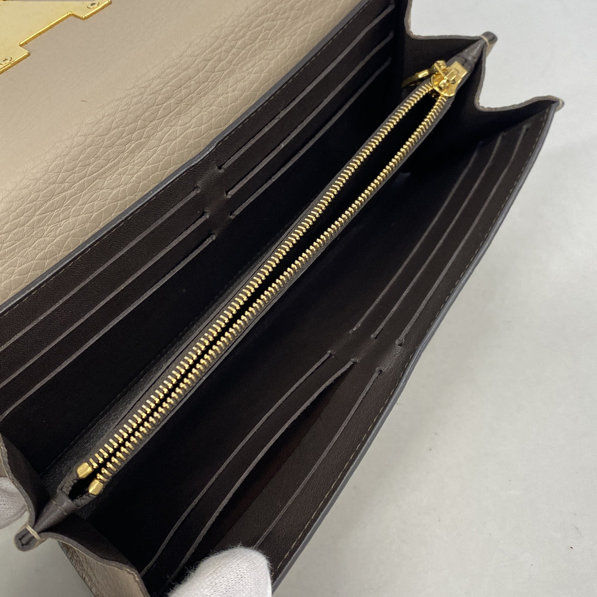 【6ie7147】ルイヴィトン 長財布 トリヨン ポルトフォイユカプシーヌ M61249 ガレ【中古】レディース