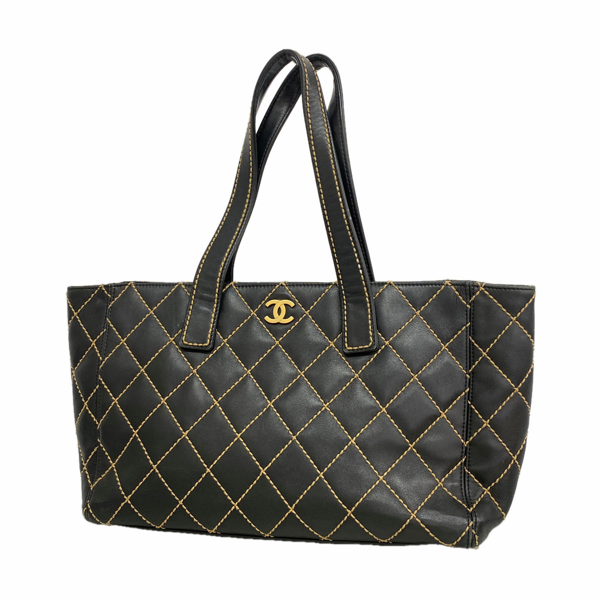 【6ie7148】シャネル トートバッグ ワイルドステッチ ラムスキン ブラック ゴールド金具【中古】レディース