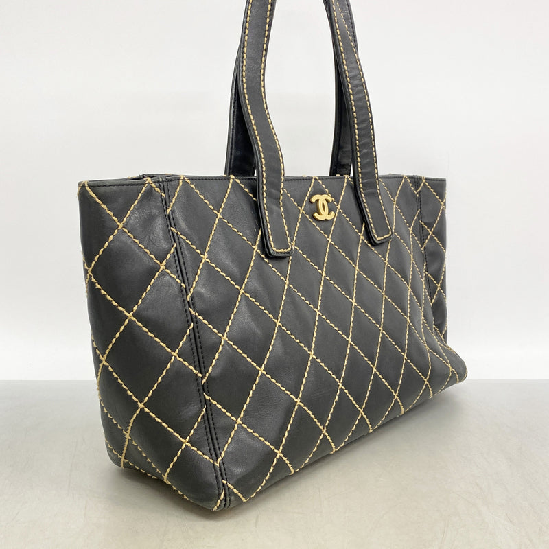 【6ie7148】シャネル トートバッグ ワイルドステッチ ラムスキン ブラック ゴールド金具【中古】レディース