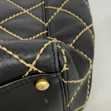 【6ie7148】シャネル トートバッグ ワイルドステッチ ラムスキン ブラック ゴールド金具【中古】レディース