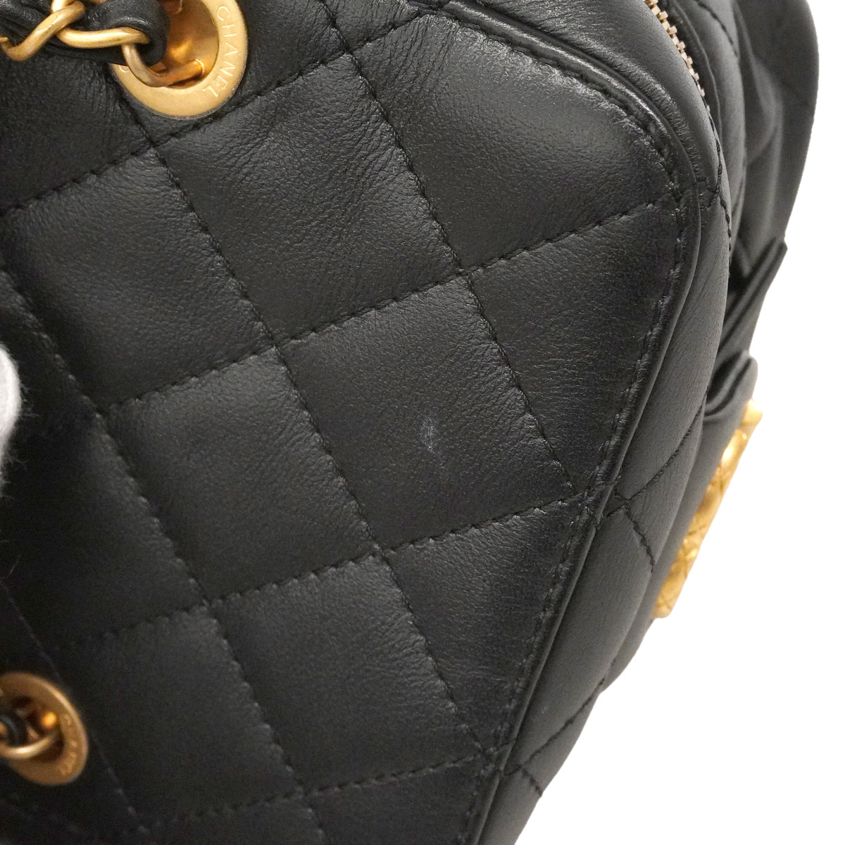 【6ie7168】シャネル バニティバッグ マトラッセ チェーンショルダー ラムスキン ブラック ゴールド金具 2wayバッグ【中古】