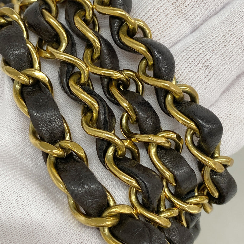 【6ie7172】シャネル ショルダーバッグ マトラッセ Wフラップ Wチェーン ラムスキン ブラック ゴールド金具【中古】レディース