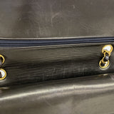 【6ie7172】シャネル ショルダーバッグ マトラッセ Wフラップ Wチェーン ラムスキン ブラック ゴールド金具【中古】レディース