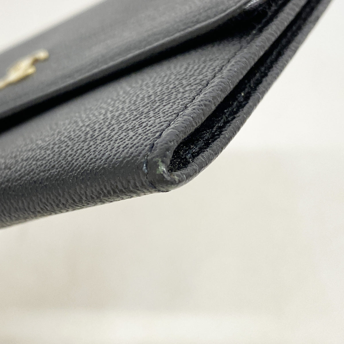 【6ie7173】シャネル 財布 レザー ブラック ゴールド金具【中古】レディース