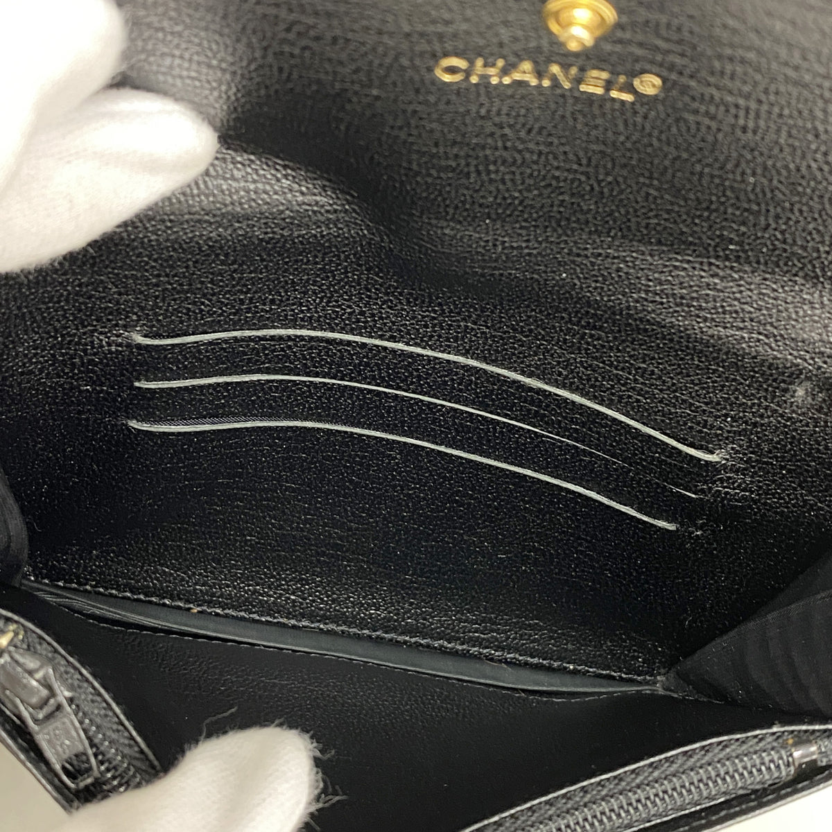 【6ie7173】シャネル 財布 レザー ブラック ゴールド金具【中古】レディース