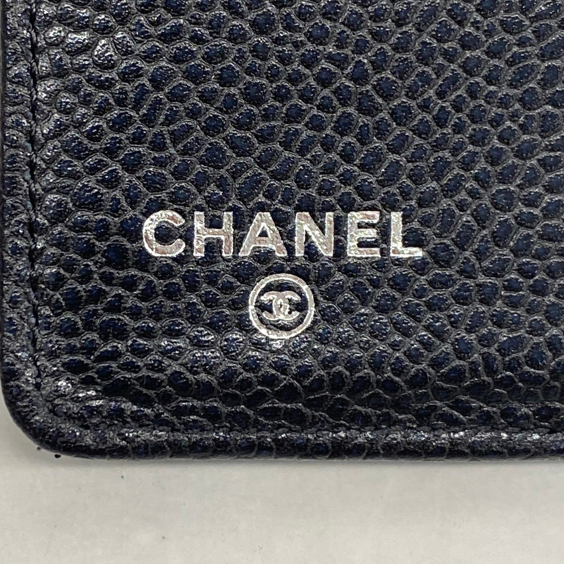 【6ie7207】シャネル 長財布 2.55 キャビアスキン ブラック シルバー金具【中古】レディース
