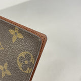 【6ie7230】ルイヴィトン パスポートケース モノグラム クーヴェルテュール M60179 ブラウン【中古】メンズ レディース ユニセックス