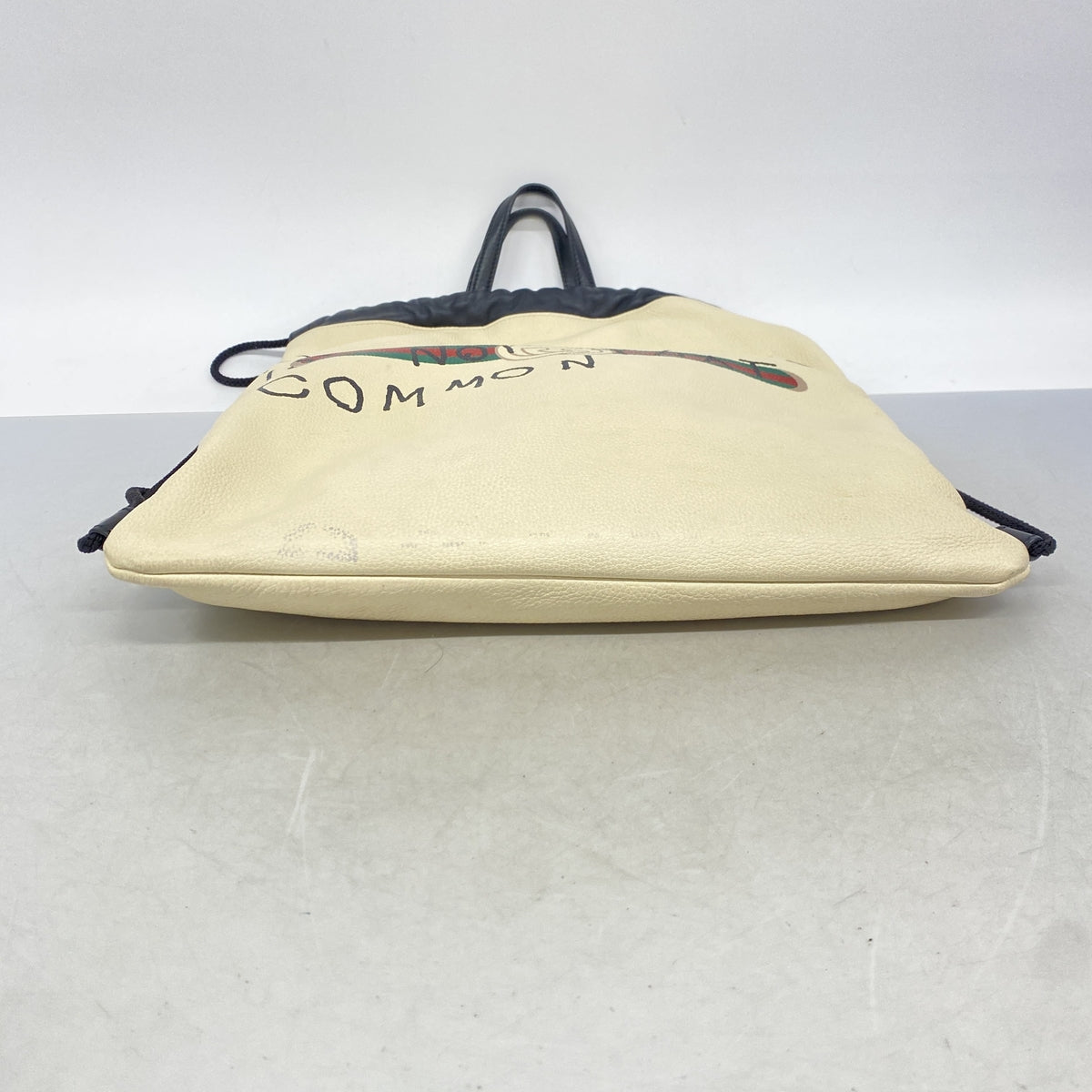 【6ie7282】グッチ リュック・デイパック ドローストリング 494053 レザー アイボリー【中古】レディース