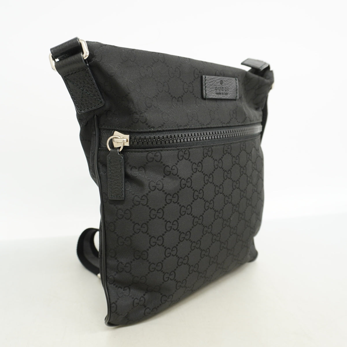 【6ie7295】グッチ ショルダーバッグ GGキャンバス 449184 キャンバス ブラック シルバー金具【中古】レディース