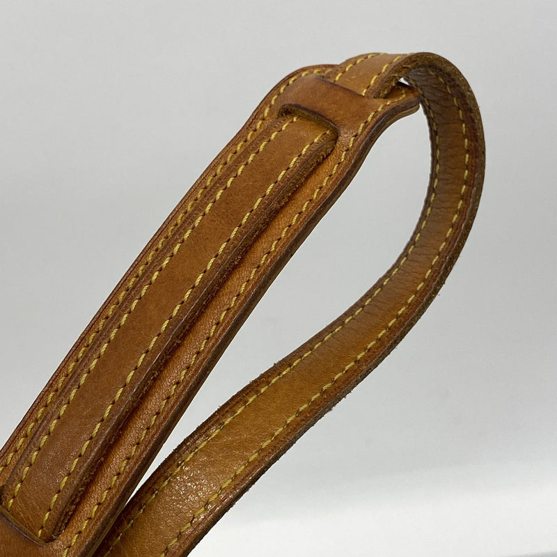 【6ie7338-h】ルイヴィトン ショルダーバッグ モノグラム トロカデロ30 M51272 ブラウン【中古】レディース