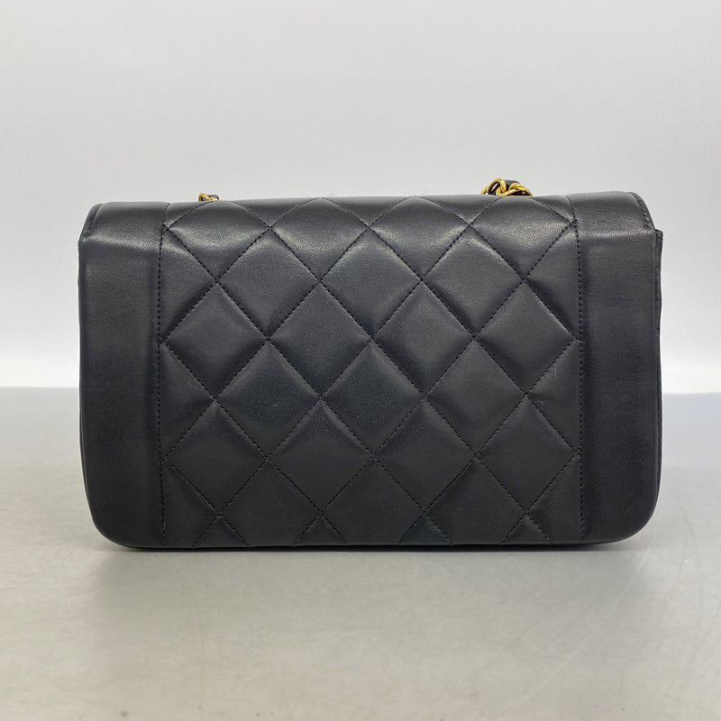 【6ie7342-h】シャネル ショルダーバッグ ダイアナ チェーンショルダー ラムスキン ブラック ゴールド金具【中古】レディース