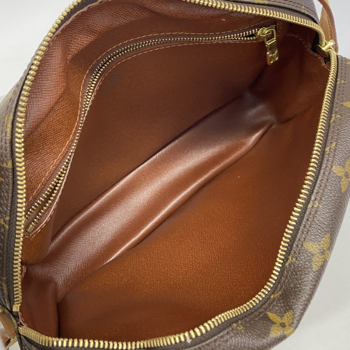 【6ie7348-h】ルイヴィトン ショルダーバッグ モノグラム トロカデロ27 M51274 ブラウン【中古】レディース