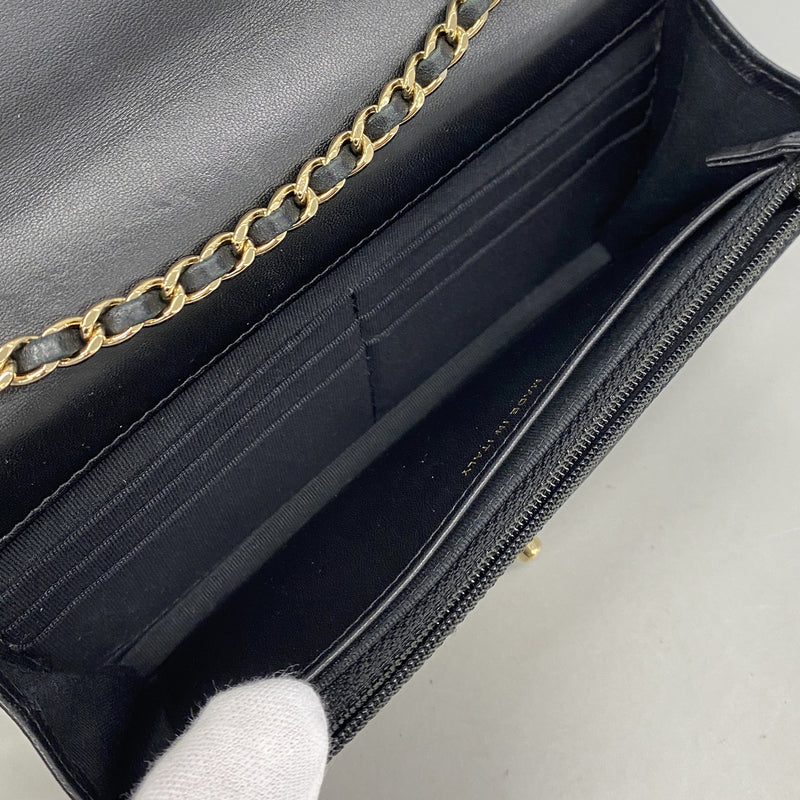 【6ie7375】シャネル ショルダーウォレット マトラッセ チェーンショルダー ラムスキン ブラック シャンパンゴールド金具【中古】レディース