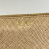【6ie7380】プラダ 財布 サフィアーノ レザー ベージュ ゴールド金具【中古】レディース