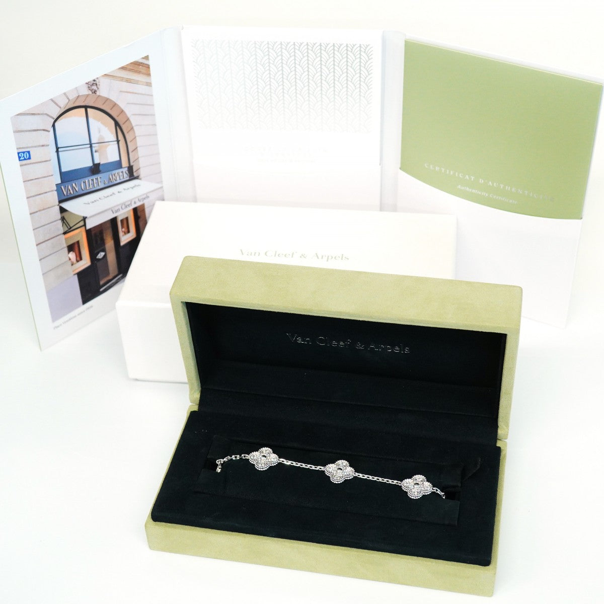 【6jcb0124】ヴァンクリーフ＆アーペル ブレスレット ヴィンテージ アルハンブラ K18WG ホワイトゴールド ダイヤモンド【中古】レディース