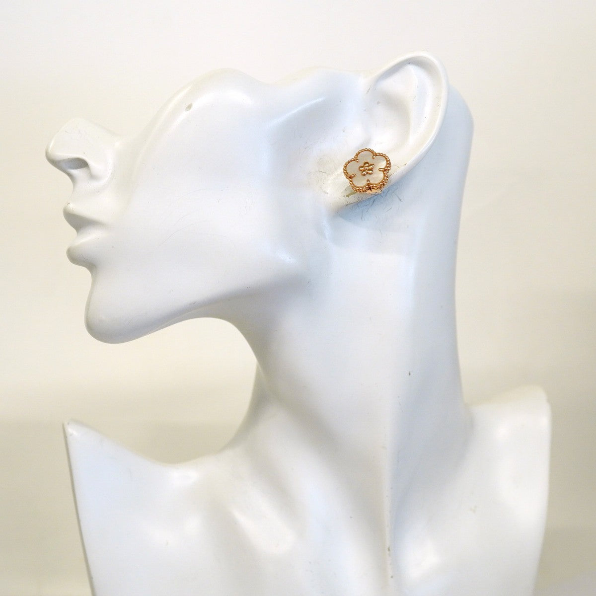★在庫処分★最終価格★SALE【6jdb0238】ヴァンクリーフ＆アーペル ピアス ラッキースプリング K18PG ピンクゴールド マザーオブパール【中古】レディース