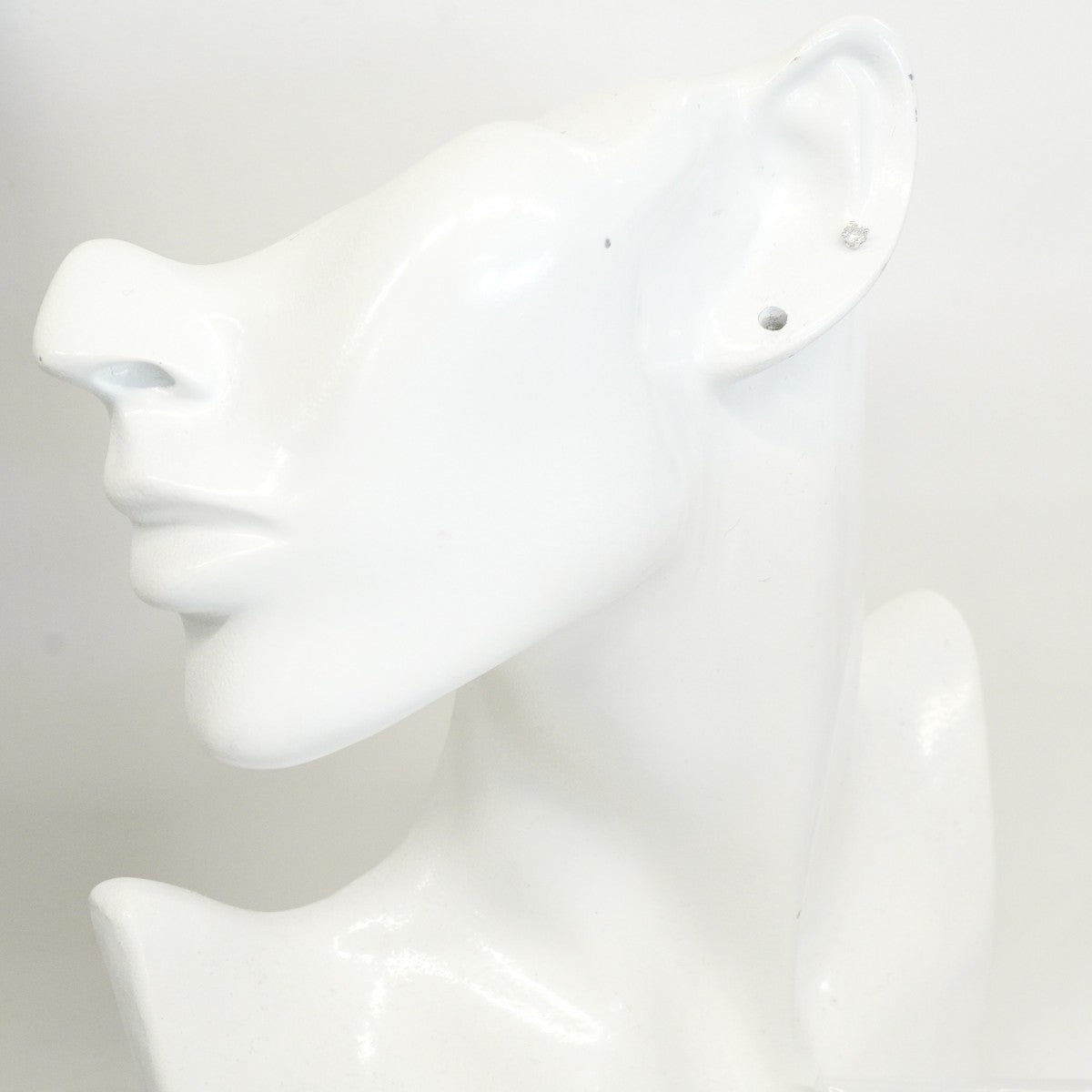 【6jeb0651】ティファニー ピアス ソリティア 1PD Pt950 プラチナ ダイヤモンド【中古】レディース