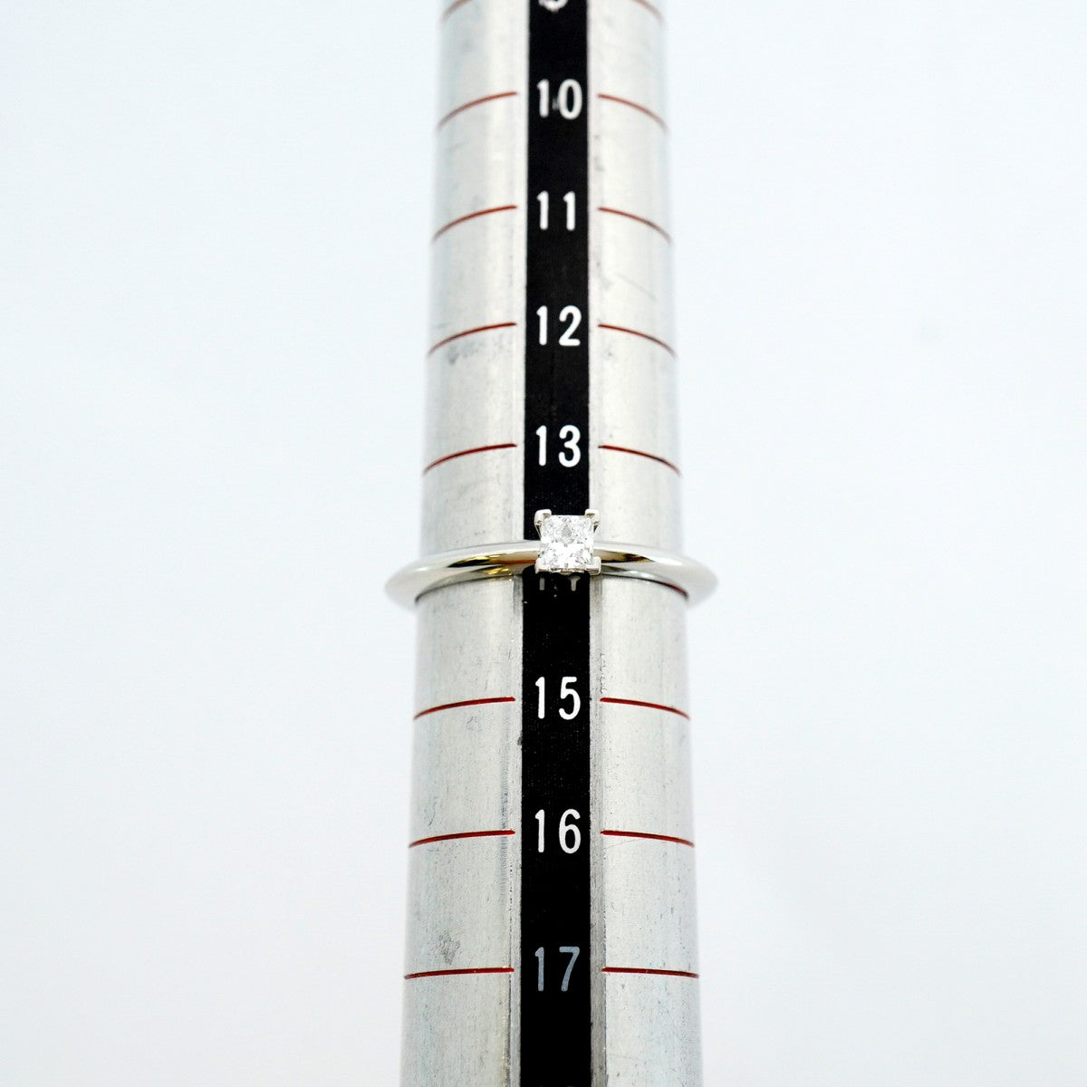 【6jeb0662】ティファニー リング ソリティア スクエアカット 1PD Pt950 プラチナ ダイヤモンド 0.18ct 14号【中古】レディース