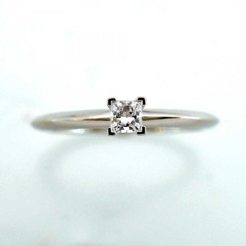 【6jeb0662】ティファニー リング ソリティア スクエアカット 1PD Pt950 プラチナ ダイヤモンド 0.18ct 14号【中古】レディース